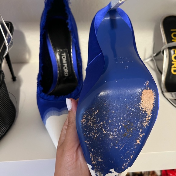 AUTHENTIC  Satin Tom Ford Pumps! - Picture 3 of 3